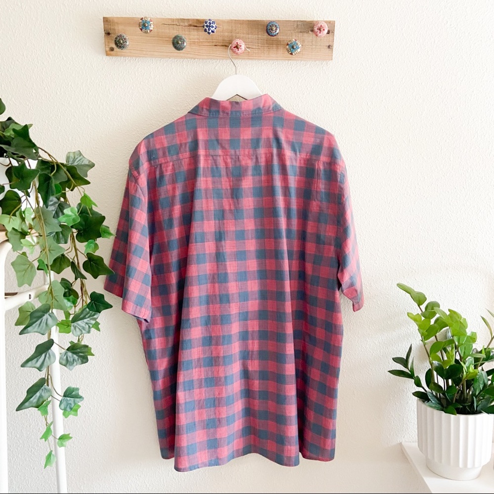 Faherty | Checkered Organic Cotton Short Sleeve - Picture 5 of 7